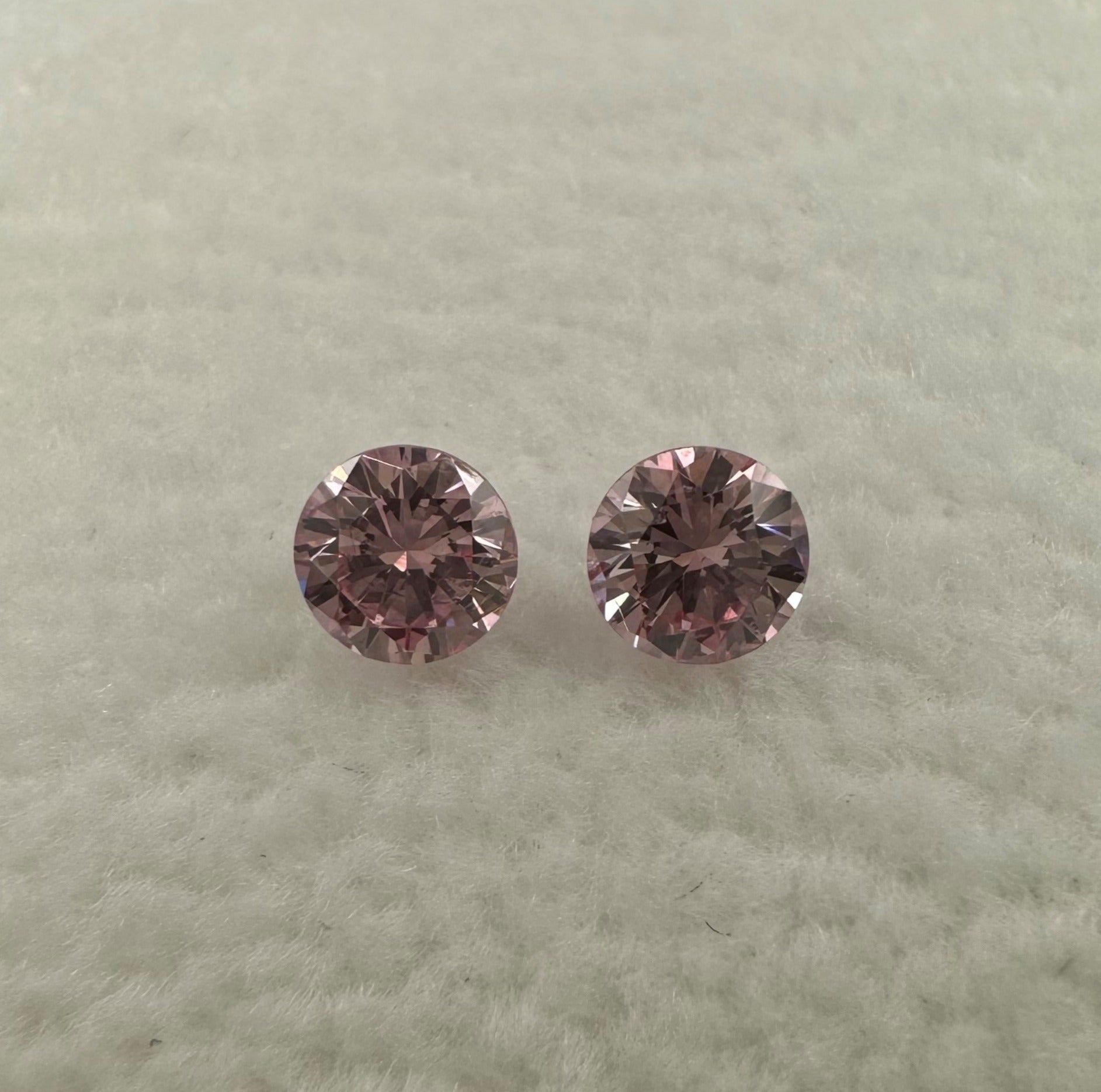 0.256ct total pair of round brilliant cut 6PP Argyle Pink Diamonds