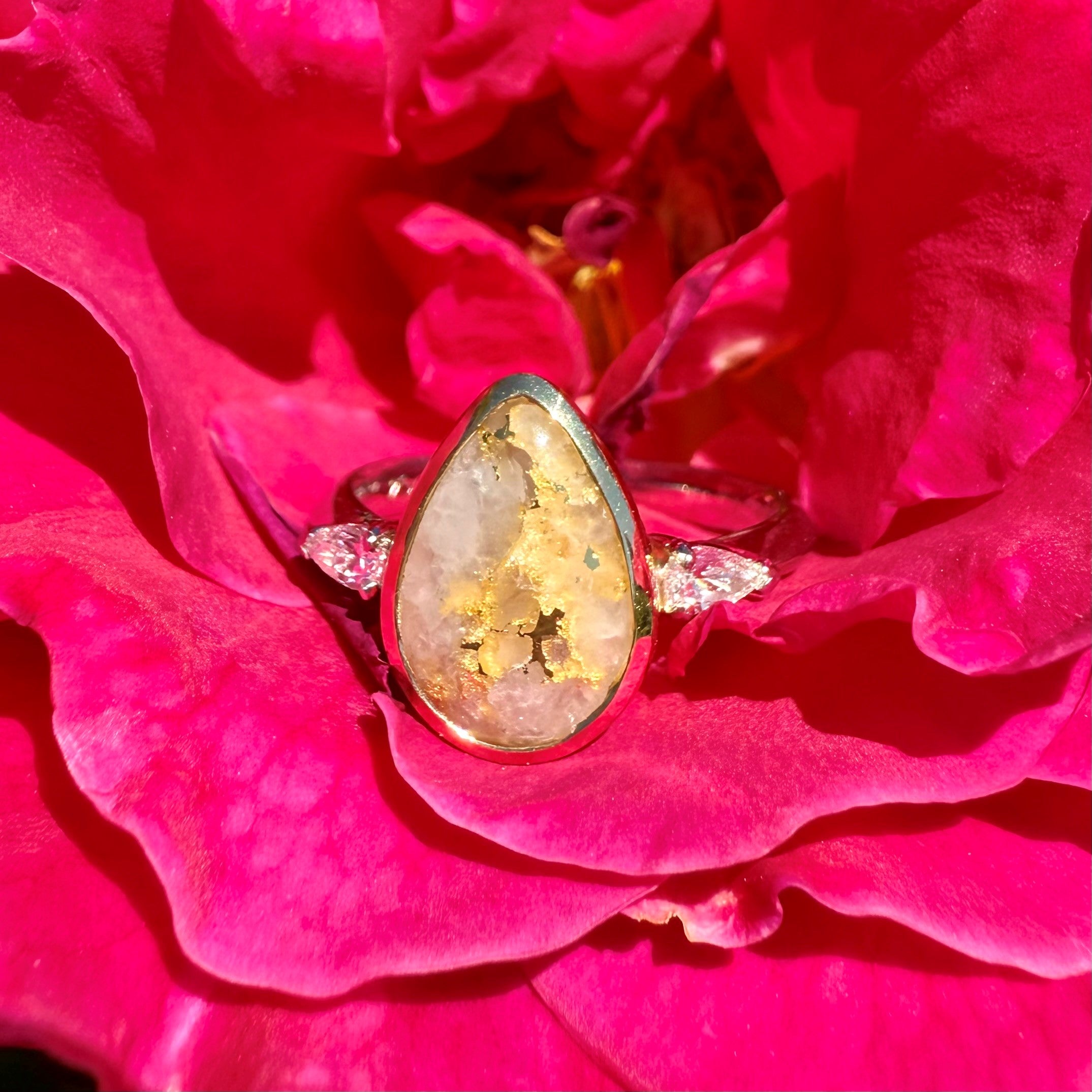 Pear Gold Quartz & Diamond Ring